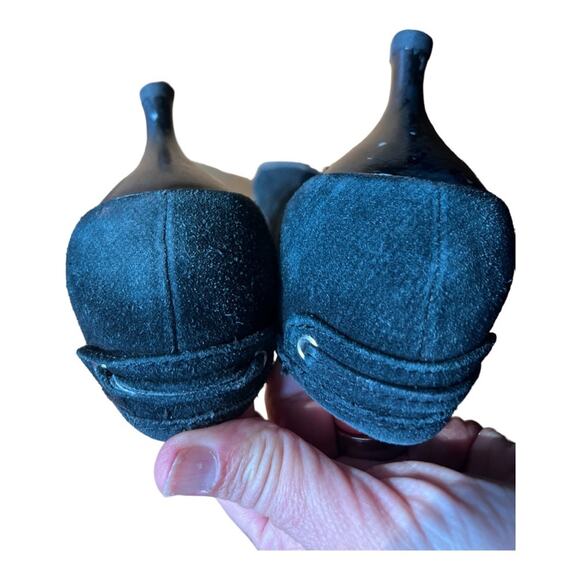 Elie Tahari Suede Kitten Heels Size 39 - recently re-soled - Picture 4 of 7